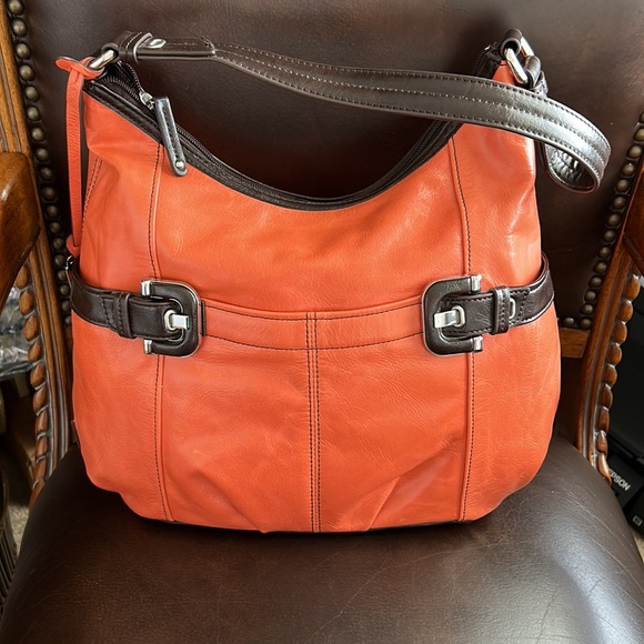 🔥NWOT Tignanello Leather Handbag Shoulder Bag Purse🔥 - Picture 1 of 14